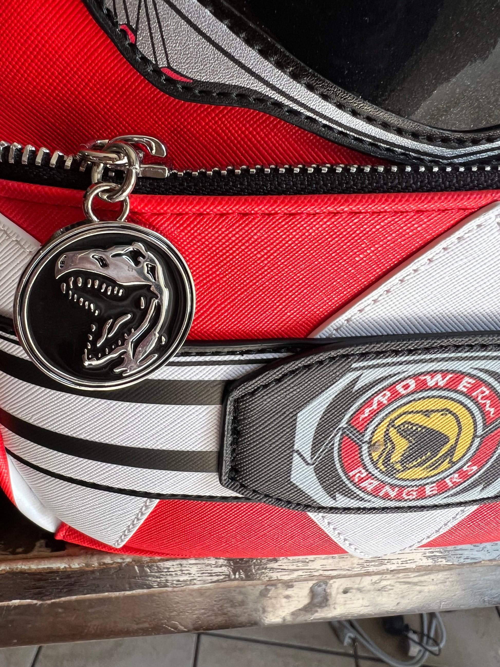 Lounge Fly custom, limited edition Mighty Morphin Power Ranger backpac ...